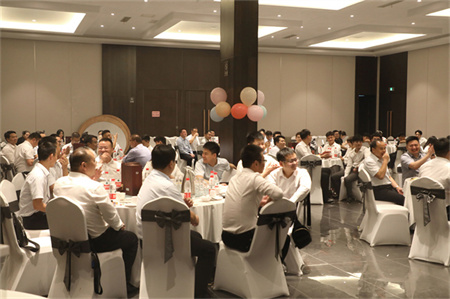 1662374618124344.jpg DM7A1440.JPG