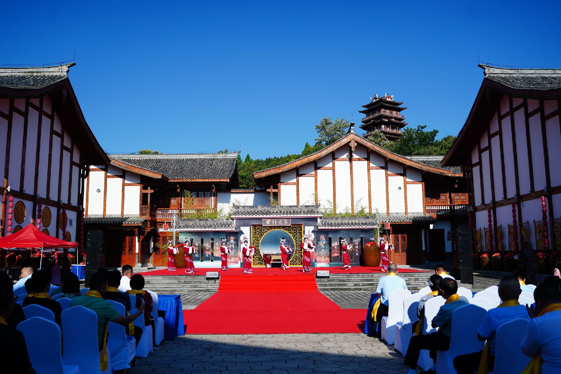 һ��һ����ŷ���ɽ�������̳�� | �����;Ʒ�̳���Բ�����